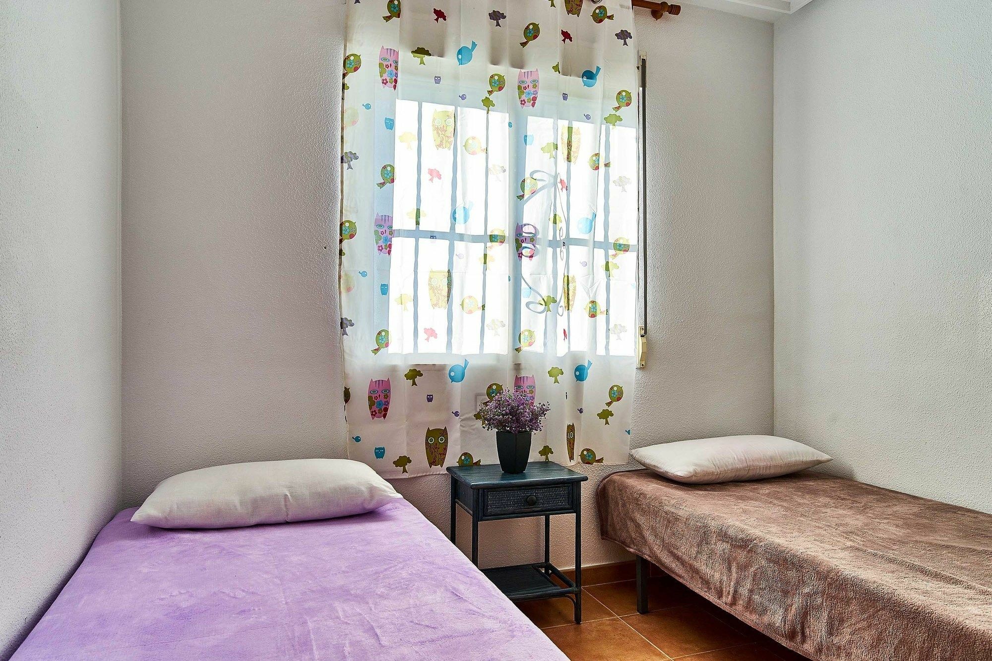Espanhouse Baikal 54 Οριουέλα Εξωτερικό φωτογραφία